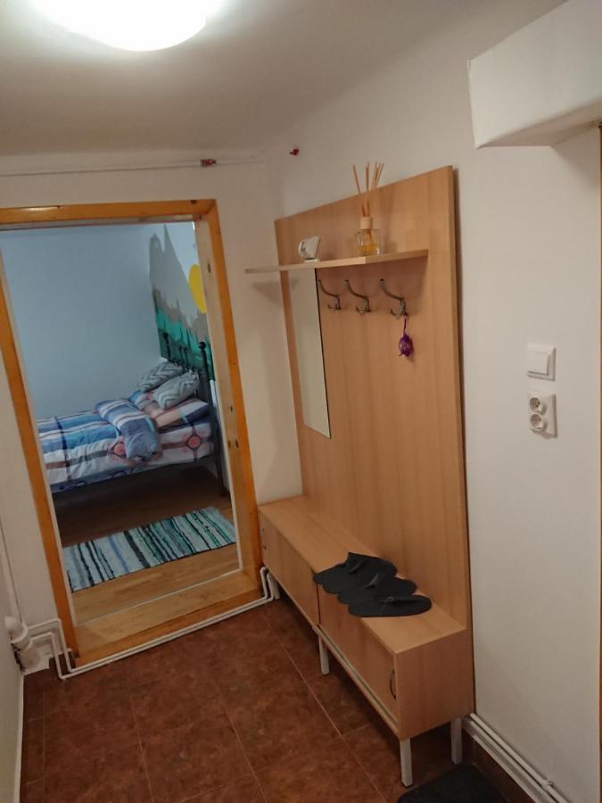 Apartamento Katy'S Studio Braşov Exterior foto